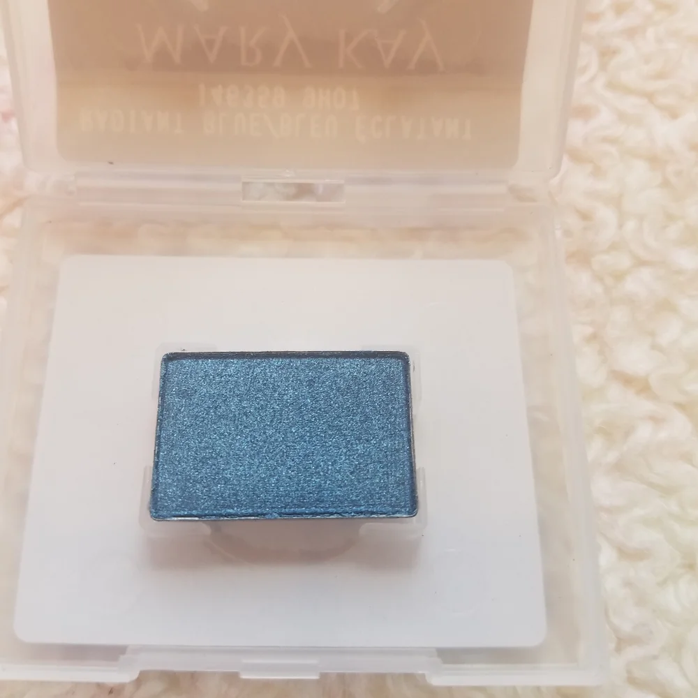Radiant Blue Mary Kay Mineral Powder Eyeshadow Metal Casing Magnetic Makeup